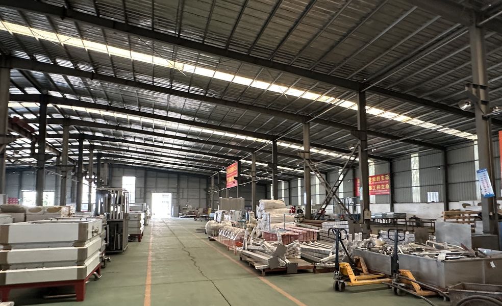 Zhejiang Huier Coating Environmental Protection Equipment Co., Ltd γραμμή παραγωγής του κατασκευαστή