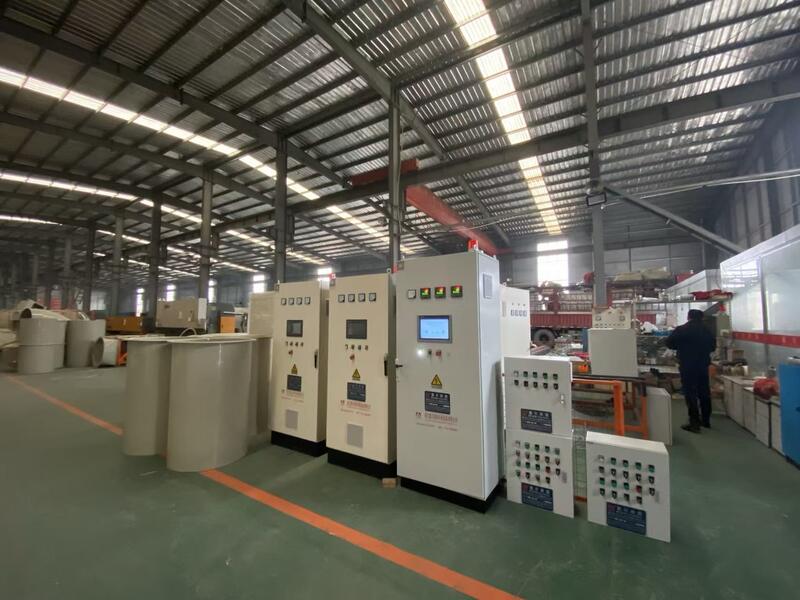 Zhejiang Huier Coating Environmental Protection Equipment Co., Ltd γραμμή παραγωγής του κατασκευαστή